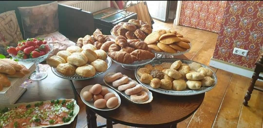 مبيت وإفطار Dirksland De Snoeperij المظهر الخارجي الصورة